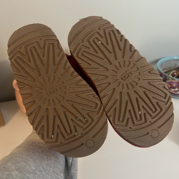 Girls UGG Boots Hot Pink Silver Sparkle size 9 - Picture 6 of 7